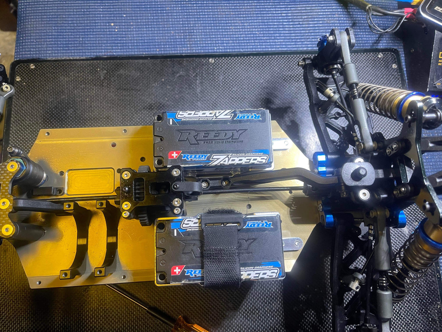 RC8B4E Billet Battery Tray